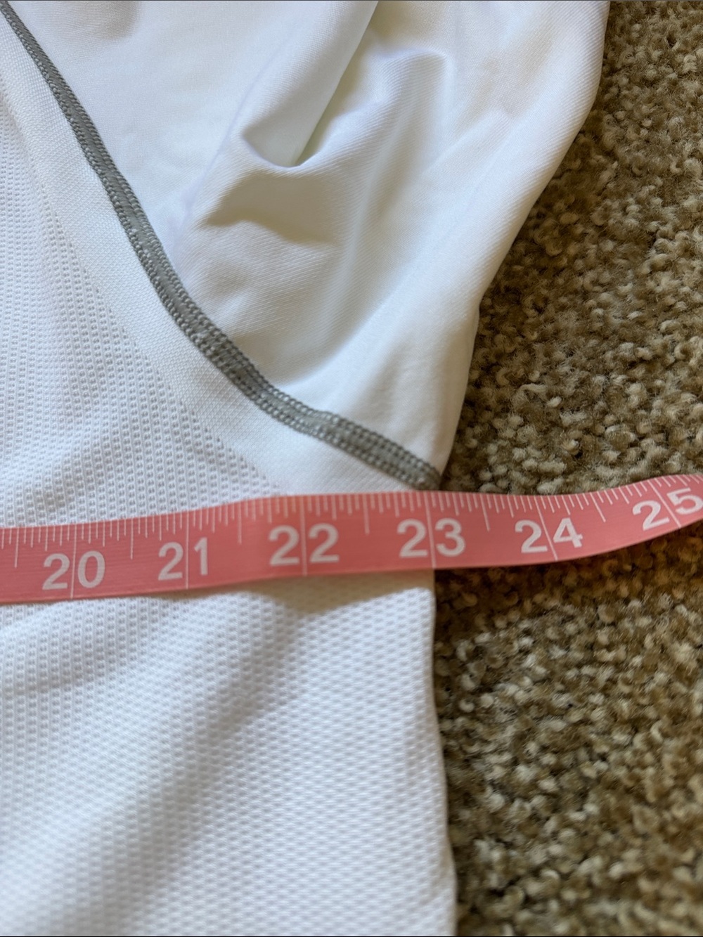 Nike Pro Performance Seamless Tee - Picture 8 of 9